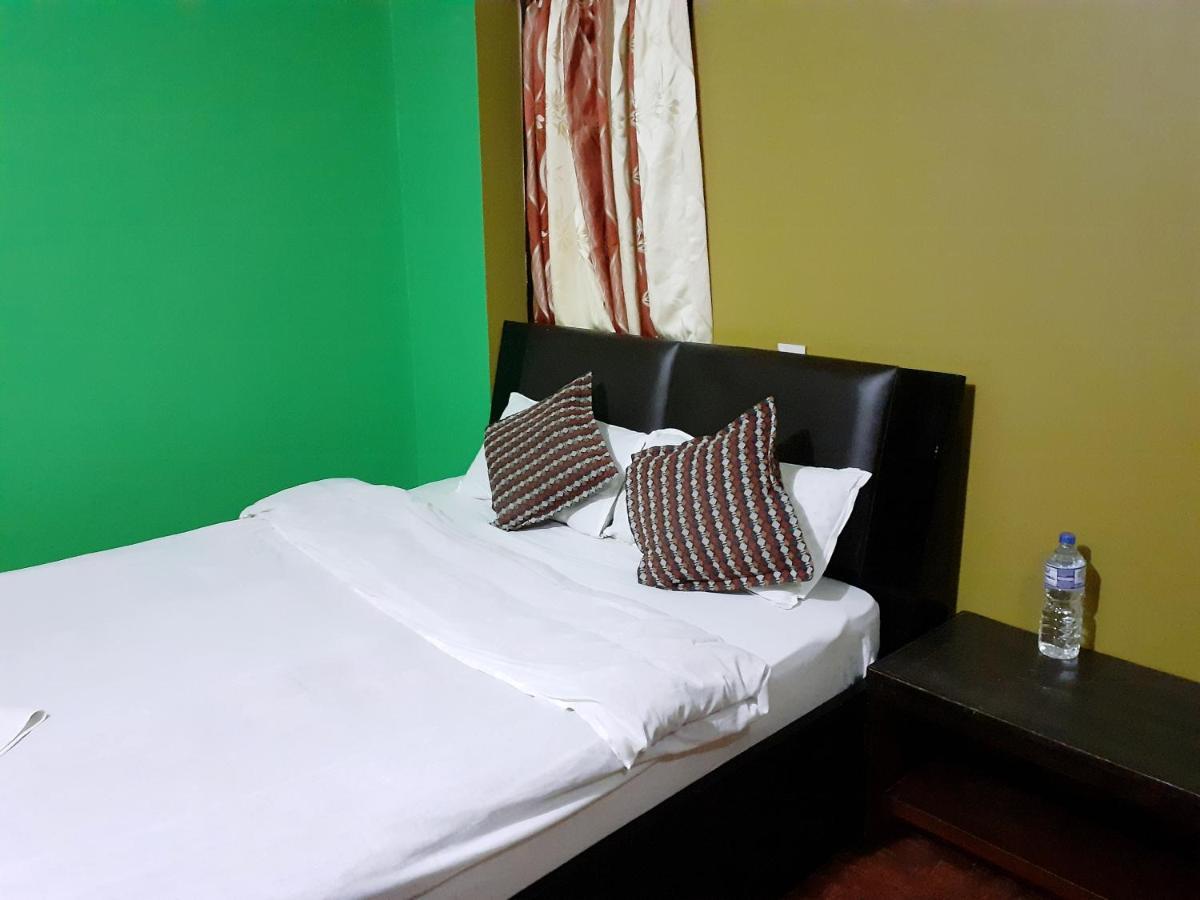 Ambience House Hotel Lalitpur Exterior photo
